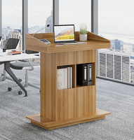 Podium d'école moderne en bois avec compartiment de rangement intégré et placement de dispositifs pour les conférences et les présentations en classe