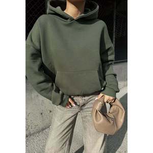Sudadera con Capucha y Bolsillo Canguro Color Caqui de Alta Calidad para Mujer, Sudadera de Seda para Invierno con Cremallera y Patrón Personalizable - Product Image 1