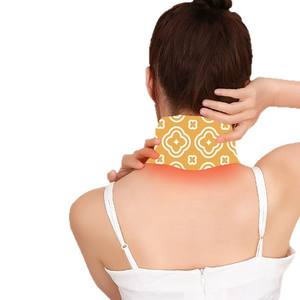 Patch chauffant pour le cou au gingembre et à l'armoise, auto-chauffant aux herbes, 3-6 heures, tous types de peau, pratique pour soulager les douleurs cervicales - Product Image 1