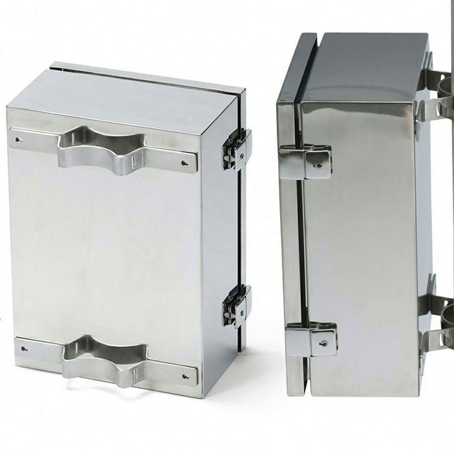 SAIPWELL Stainless Steel Box with Pole Mount Bracket IP66 Outdoor Enclosure for High Impact Application CCTV Camera Junction Bo