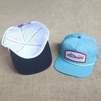 Casquette Snapback 5 Panneaux à Visière Plate avec Corde, Logo Tissé Personnalisé, Trous Découpés au Laser, Séchage Rapide, en Nylon, pour Pêche en Extérieur – Vente Chaude en Gros