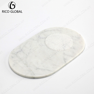 Planches à découper en marbre blanc minimalistes, assiettes plates, accessoires de cuisine, marque OEM, modèle PL-014A-CARA, fabriqué en Malaisie - Product Image 4