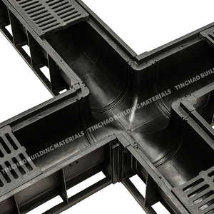 Durevole costruzione HDPE sistema di drenaggio di plastica nera a forma di U di scarico <span class=keywords><strong>grondaia</strong></span> con coperchio - Product Image 6