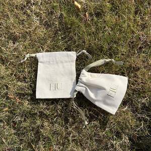 Wholesale LOGO Printed Small Muslin Cotton Dust <b>Pouch</b> Natural Color Cotton <b>Drawstring</b> Bag - Product Image 3
