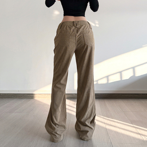 Pantalones Sueltos de Pana para Mujer, Estilo Y2K, Color Marrón, Cintura Baja, Corte Acampanado, Bolsillos con Parches, Teñido Liso, 100% Poliéster, Ecológicos y Transpirables - Product Image 6