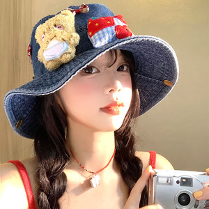 Lindo Sombrero de Pescador de Mezclilla con Lazo de Oso para Mujer, de Ala Ancha, Protección Solar, a la Moda, para Verano - Product Image 1