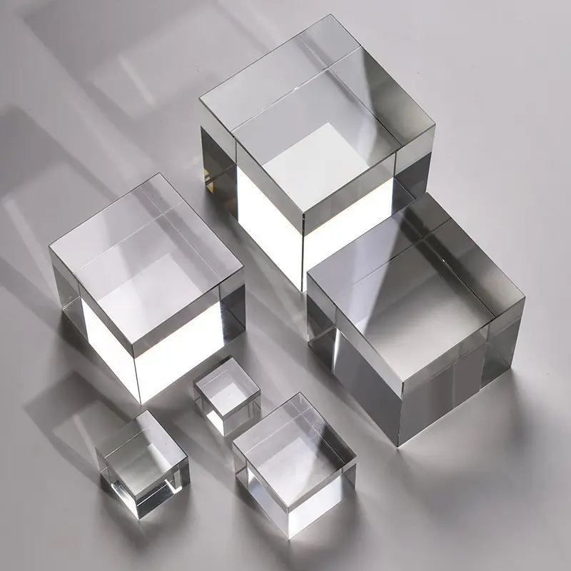 Honra De Cristal Personalizado 3d Laser Negócios Presentes Escritório Paperweight Em Branco Cubo De Vidro De Cristal