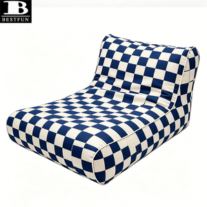 Lussuosa Poltrona Galleggiante Gonfiabile a Scacchi, Divano Galleggiante Impermeabile in Tessuto Oxford per Resort, Lago e Spiaggia - Product Image 1