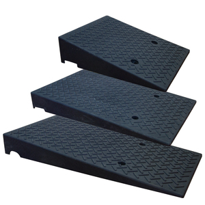 Offre Spéciale trafic extérieur Parking <span class=keywords><strong>voiture</strong></span> en caoutchouc trottoir rampes ralentisseurs pour seuil de chaussée rampe de bordure - Product Image 6