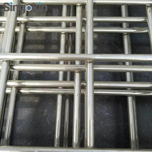 Galvanizli 8feet X4 Feet 1 "kare ızgara delikleri kaynaklı güvenlik <span class=keywords><strong>Mesh</strong></span> kafesleri için çelik levha Metal kaynaklı tel örgü panelleri - Product Image 6