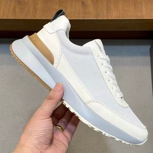 Baskets blanches de sport décontractées à lacets, avec semelle intermédiaire en cuir véritable, respirantes, confortables et luxueuses - Product Image 4