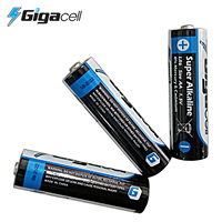 Piles AA Gigacell, lot de 50, 1,5 V, super alcalines, pour manettes de jeu, lampes de camping, pèse-personnes intelligents, brosses à dents électriques