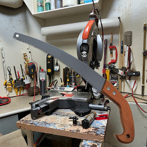 <span class=keywords><strong>Sierra</strong></span> <span class=keywords><strong>de</strong></span> <span class=keywords><strong>Podar</strong></span> <span class=keywords><strong>de</strong></span> Acero <span class=keywords><strong>de</strong></span> Grado Industrial WANTOK HK425 con Mango <span class=keywords><strong>de</strong></span> Madera, Dientes Afilados, Longitud <span class=keywords><strong>de</strong></span> Hoja <span class=keywords><strong>de</strong></span> 250-350 mm, 5 TPI - Product Image 3