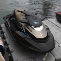 Ponton flottant modulaire en PEHD pour jet ski, quai de bateau, emplacement pour yacht, marina, jet ski aquatique avec charnière 500x500x345mm Hisea Dock
