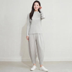 Conjunto Casual Plisado de Moda para Mujer, Cuello Alto Elegante, Pantalones Largos con Estampado Floral, Dos Piezas, Ropa al por Mayor, Novedades PY 2026 - Product Image 3