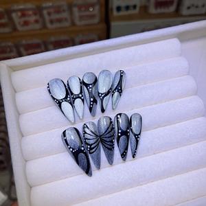106Punk-style Dark Crystal Cat Eye Lignes de papillons peintes à la main Taches blanches Long Stiletto Style européen américain - Product Image 3