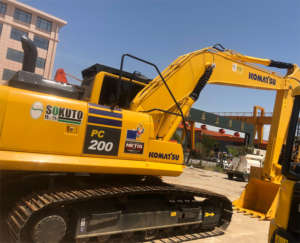 รถขุดไฮดรอลิก Komatsu PC 200 มือสอง ราคาถูก ของแท้ 20 ตัน นำเข้าจากญี่ปุ่น รถขุด Komatsu PC200 มือสอง - Product Image 6