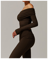 Haut court de yoga sexy et décontracté à une épaule, à manches longues, respirant, pour la course et le sport, avec soutien-gorge intégré pour femme - Collection Été