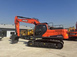 Doosan Original DX225LC Excavator 21.5T avec composants d'engrenage Moteur et moteur Modèle 2023 en parfait état à vendre à Shanghai - Product Image 6