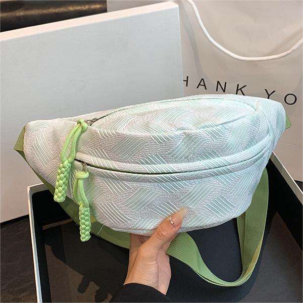 สีเขียว