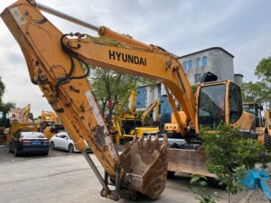 Excavatrice sur pneus Hyundai d'occasion, modèle 210W, 210W-9s, 210W-9t, d'origine coréenne, 21 tonnes, livraison gratuite disponible - Product Image 2