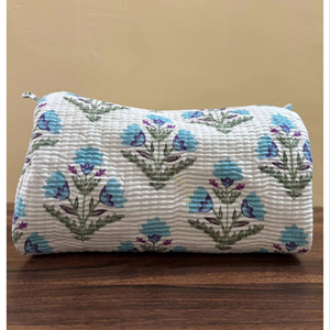 Trousse de Maquillage Matelassée en Coton Imprimé à la Main Premium 2026 – Organisateur de Voyage Cosmétique – Lot de 3 Pochettes – Prix de Gros - Product Image 1