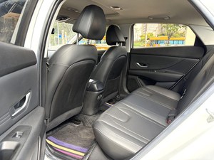 Hyundai Elantra Sedán 2021 2022 <span class=keywords><strong>2023</strong></span> 1.5L CVT LUX Premium Automático - Product Image 4