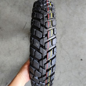 Pneu Moto Vente Chaude Taille 190/50-<span class=keywords><strong>17</strong></span> 190/<span class=keywords><strong>55</strong></span>-<span class=keywords><strong>17</strong></span> 200/50-<span class=keywords><strong>17</strong></span> 200/<span class=keywords><strong>55</strong></span>-<span class=keywords><strong>17</strong></span> - Product Image 3