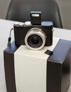 ราคาขายส่งกล้อง Leica D-Lux 8 พร้อมเลนส์ 24-75 มม. ความละเอียด 21MP บันทึกวิดีโอ 4K กล้องคอมแพค - Product Image 4