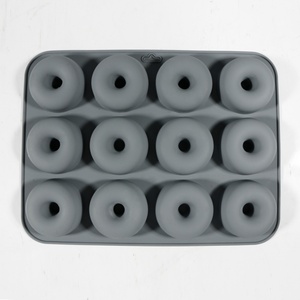 Nuevo Diseño, Molde de Silicona para Hornear Pasteles, Donuts, Pudines, Postres, Dulces, Jabones, Chocolate, con 12 Cavidades - Product Image 1