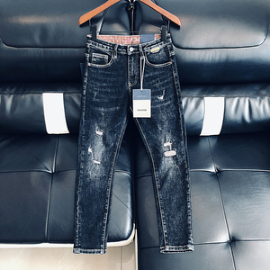 <span class=keywords><strong>Jeans</strong></span> da <span class=keywords><strong>Uomo</strong></span> a Basso Prezzo all'Ingrosso con Logo Personalizzato, Stile Retrò <span class=keywords><strong>alla</strong></span> <span class=keywords><strong>Moda</strong></span>, Lavaggio Street, Strappati, Casual, Vestibilità Slim - Product Image 1