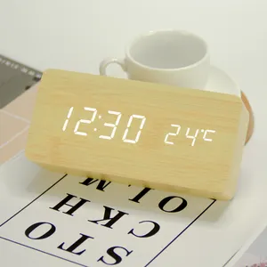 EMAF pacchetto LOGO personalizzato LED rosso digitale tavolo in legno sveglia calendario temperatura orologio elettronico digitale a controllo vocale
