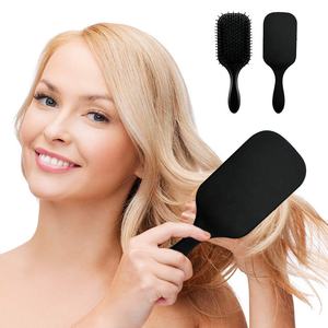 Outils de coiffure 4 pièces Ensemble de brosses et peignes de barbier en gros Brosse et peignes roses antistatiques en plastique carbone ABS - Product Image 6