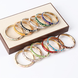 Bracelet HZ80 vintage en cloisonné de Pékin, motif pivoine, plaqué or, émail, bijoux chinois traditionnels, souvenir, cadeau pour femme - Product Image 2