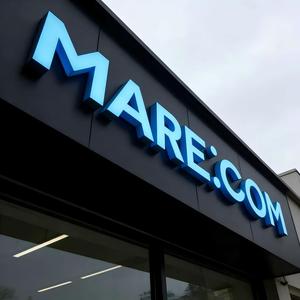 Lettres 3D en acrylique personnalisées avec rétroéclairage LED IP65 pour enseignes commerciales - Directement de l'usine - Product Image 2