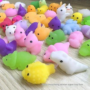 Mini jouet anti-stress créatif en TPR durable, en forme de dumpling, mignon, petit, fantaisie, marque TBQ, unisexe, à partir de 14 ans, pour le soulagement du stress transfrontalier - Product Image 6
