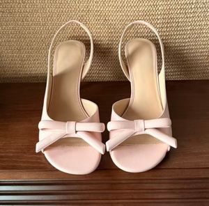 Zapatos de tacón alto de cóctel para mujer, de alta calidad, hechos a medida, negros, con punta en pico, con lazo en la parte trasera, de tacón bajo, casuales de negocios, sin cordones y con punta abierta. - Product Image 6