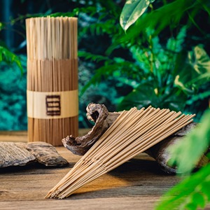 Incienso de Sándalo 100% Natural Orgánico Hecho a Mano, de Primera Calidad, Larga Duración, Empaque Ecológico, para Todas las Estaciones, Alivia el Estrés - Product Image 6