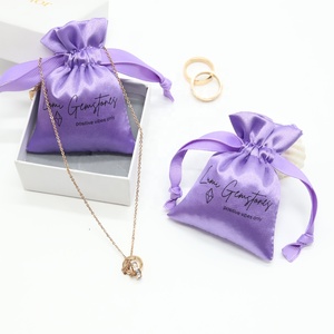 Bolsa de satén mini al por mayor para joyería, bolsa de embalaje de lujo con cordón de seda para joyas - Product Image 1