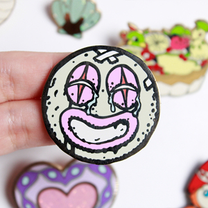 Custom Your Logo Hard Enamel Zinc Alloy Brass Metal Crafts Lapel Pins Fashion Cute UV Printing Enamel Pins