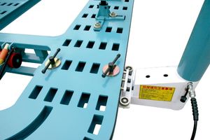 Outils de <span class=keywords><strong>carrosserie</strong></span> automobile Banc de correction de châssis Équipement de réparation de collision Système de réparation de collision avec CE - Product Image 3