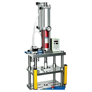 Presse Servo Intelligente Hydraulique pour Poinçonnage, Découpe, Estampage, Rivetage de Pièces, Équipement de Haute Précision avec Rideau de Sécurité Lumineux - Product Image 1