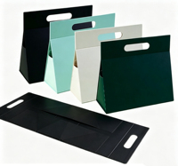 Boîte cadeau personnalisée ODM, boîte en carton pliable avec poignée découpée pour emballage cadeau pour occasions quotidiennes