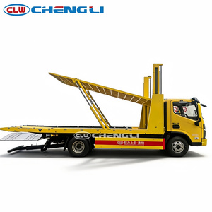 Camion de dépannage à plateau Foton Auman 4x2 7 tonnes, moteur diesel Euro 3/4, camion de récupération à deux essieux pour le transport de véhicules accidentés - Product Image 4
