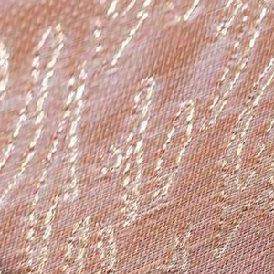 Revêtement mural en treillis métallique tissé jacquard à motifs de feuilles délicates, surface texturée douce pour l'hôtellerie haut de gamme - Product Image 2