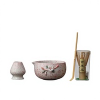 Ensemble de bols à thé matcha à fleurs au design moderne fait main, bol en céramique esthétique et écologique avec emballage en silicone dans une boîte