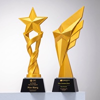 Trophées de compétition sportifs créatifs en résine plaquée or, récompenses personnalisables pour employés, fabriqués en Chine (Modèle 209)