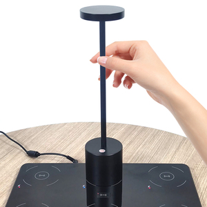 New không dây sạc Pad kim loại cho 6 Bảng đèn cho Nhà khách sạn nhà hàng sử dụng cùng một lúc không dây đèn sạc - Product Image 4