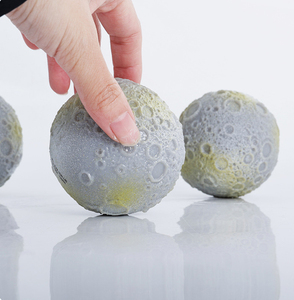 Syh523 Mềm Tpr Thắp Sáng Trăng Bóng Bóp Trăng Bóng Đồ Chơi 7Cm Kích Thước Phát Sáng Trong Dark <span class=keywords><strong>Moon</strong></span> Bóng Cho Người Lớn - Product Image 3