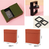Boîte à bijoux carrée en carton rose avec lamination nacrée personnalisée, boîte à bijoux en papier avec cordon de serrage, boîte cadeau vierge en stock